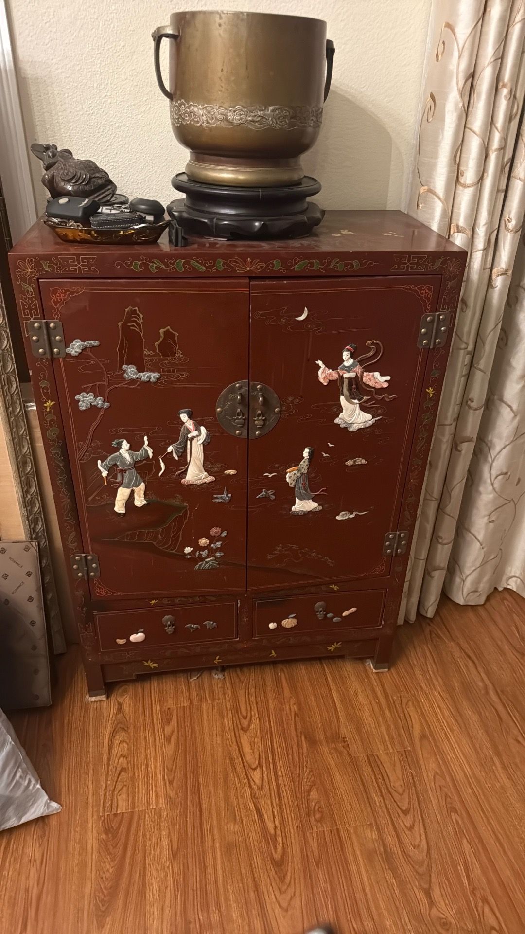 Chinese style cabinet