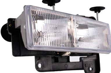 Driver Side Headlight Assembly Compatible with Select Cadillac / Chevrolet / GMC Models