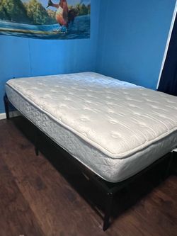 Queen Size Mattress with Metal Bed Frame