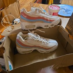 Womens Air Max 95 Qs