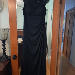 Woman's Dress/ Formal Gown
