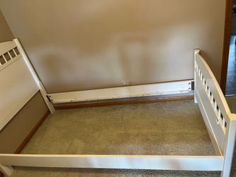 Thomasville twin bed frame