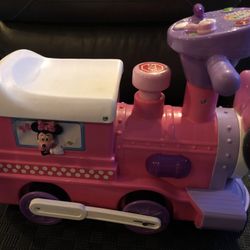Disney Mini Mouse Batteries Powered Ride On Train With Tracks