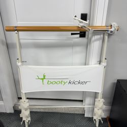 PORTABLE FOLDING BALLET BARRE 