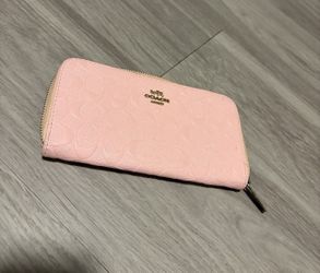 Coach Light Pink Signature Zip-Around Wallet — BROKEN ZIPPER / As-Is