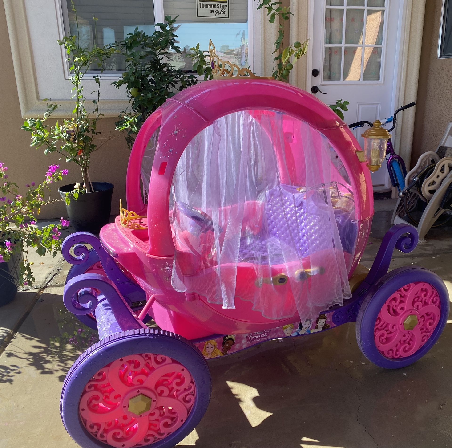 Toy Princess Carriage