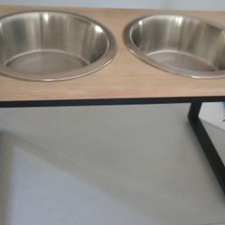 Dog Elevated Feeder By Boots And Barkley NEW 