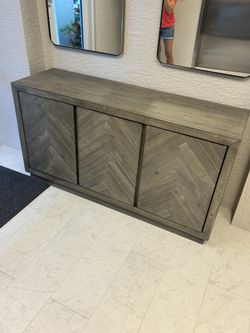 Sideboard