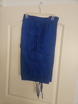 Shorts in excellent condition size 34. $5 Each