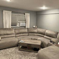 Couch-Sectional-Two Reclining Seats-Reclining Chaise Lounge. 