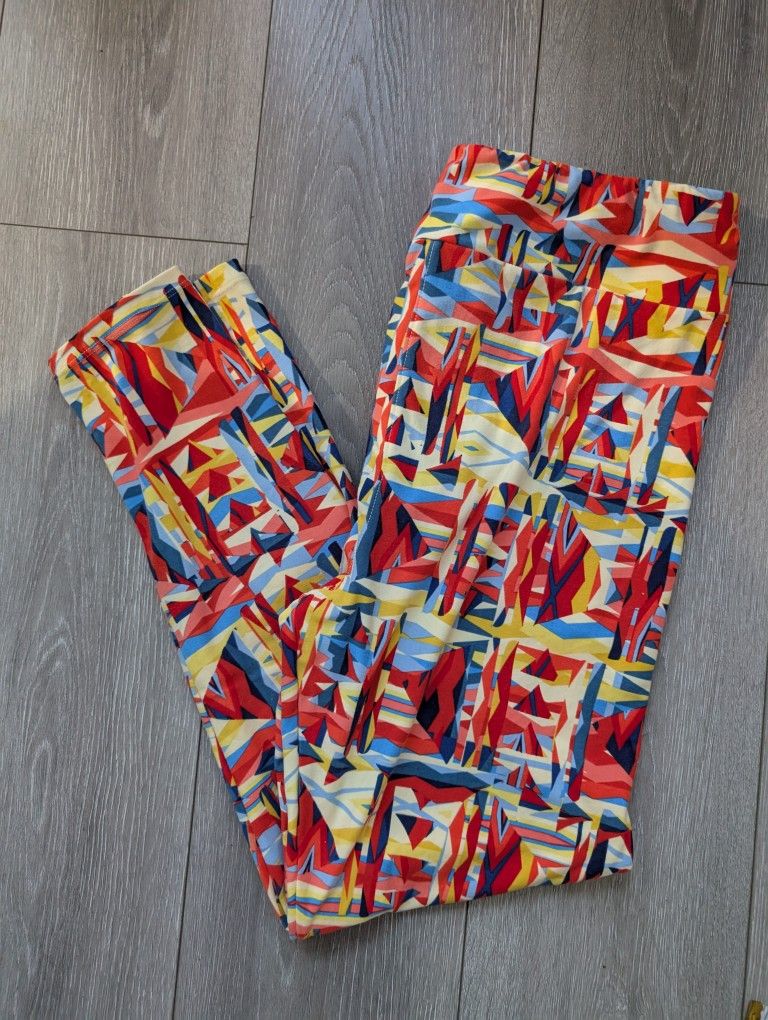 LuLaroe Leggings Size TC2