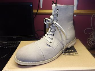 Men's Cream Boots (Brand New, Never Worn)