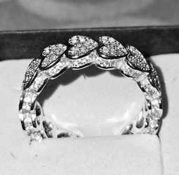 Diamond Simulant infinity Heart Ring in .925 Sterling Silver. Size 8.