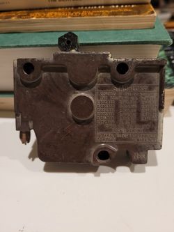 Stablok brand 20 amp breaker