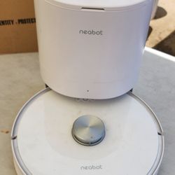 Neabot Self Emptying Robot Vacuum!

