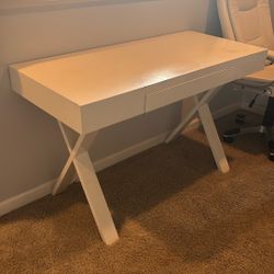 White Office Desk