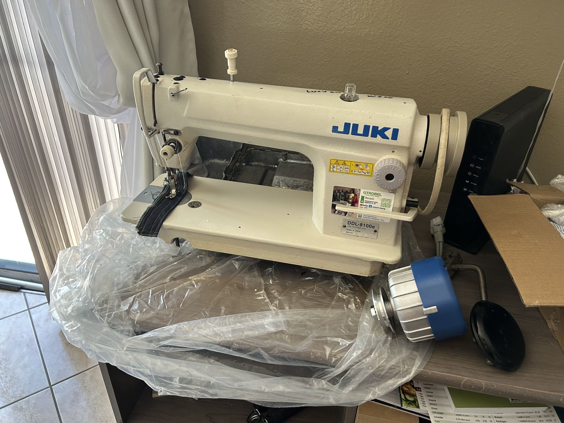 Juki Industrial Sewing Machine