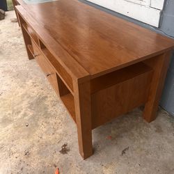 COFFEE TABLES 2 For $10