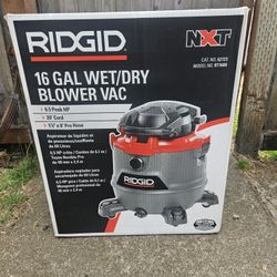 Wet/Dryer Blower Vacuum 