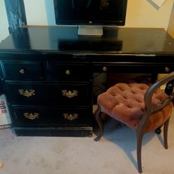 mahogany Desk  make a resonable offer 