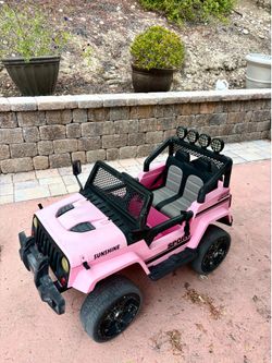 Kids jeep car