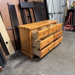 Dresser $180 