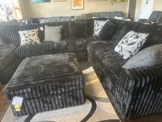 New sectional sofa 3 piece