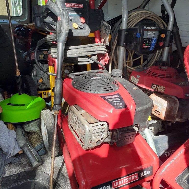 2700 Psi Craftsman pressure Cleaner for Sale in Boynton Beach, FL - OfferUp
