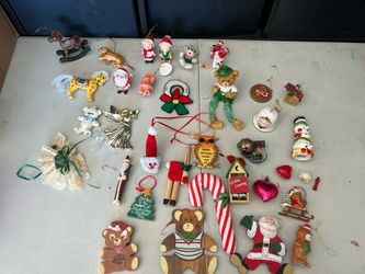 Vintage Christmas Decorations - Lot