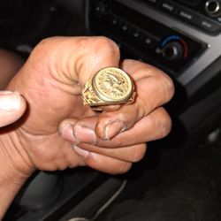 Fourteen karat gold ring