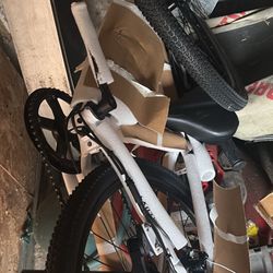  Travelix 36v 250-500w E-bike (20 Mph Top Speed) 