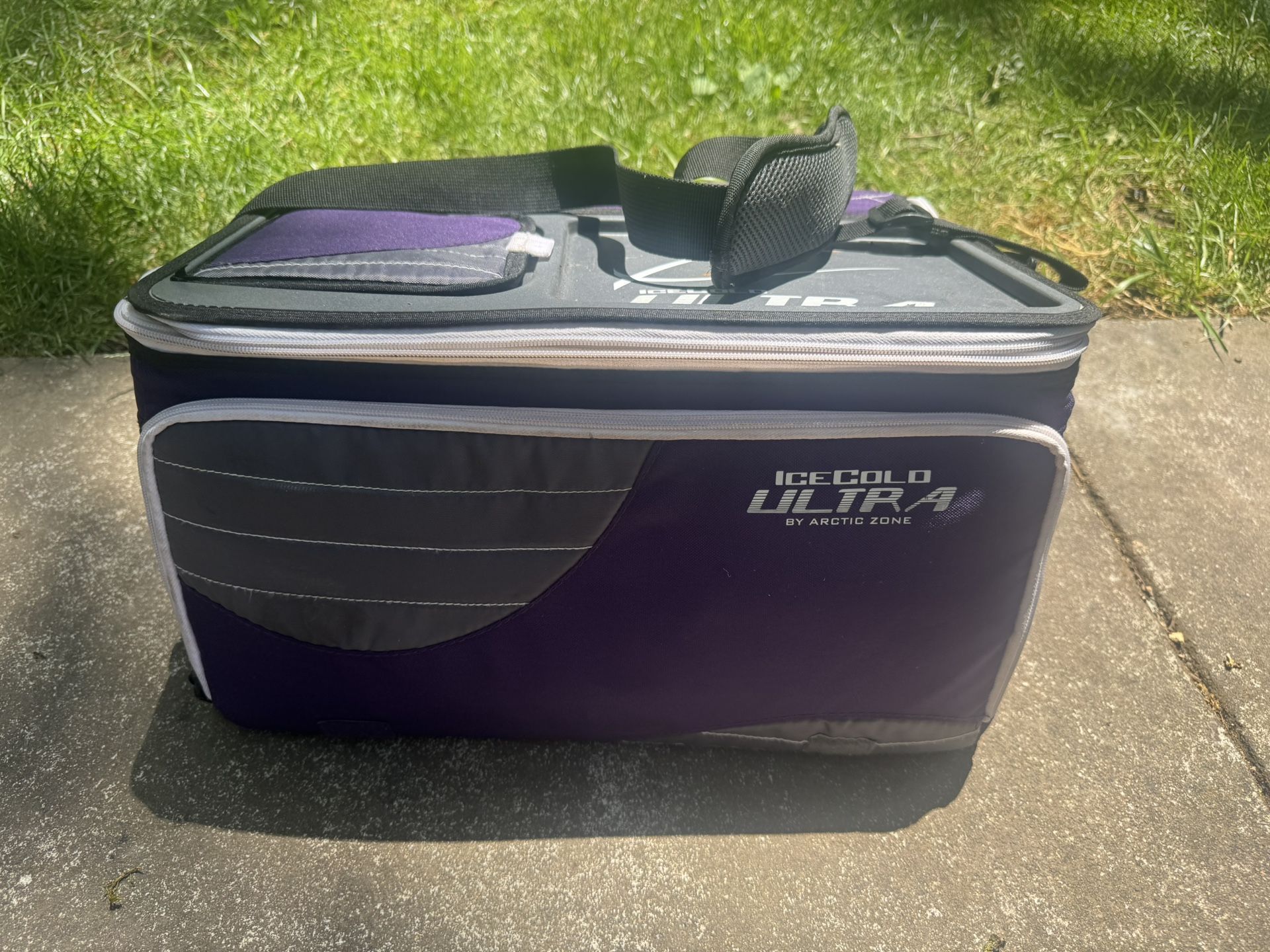 Arctic Zone Ice Cold Ultra Cooler