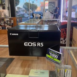Canon R5 Digital Camera 📷**