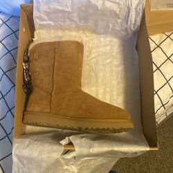 Ugg Bailey Bow 