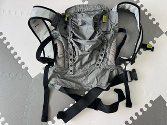 Boba Air Baby Carrier (gently used)