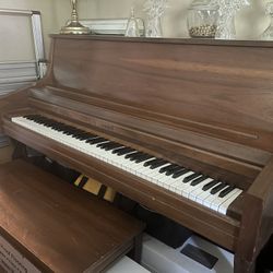 Free Piano