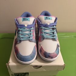 Nike Dunk Low SB Futura