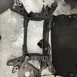 2015 Mustang Gt Rear Sub Frame Need Bushings 