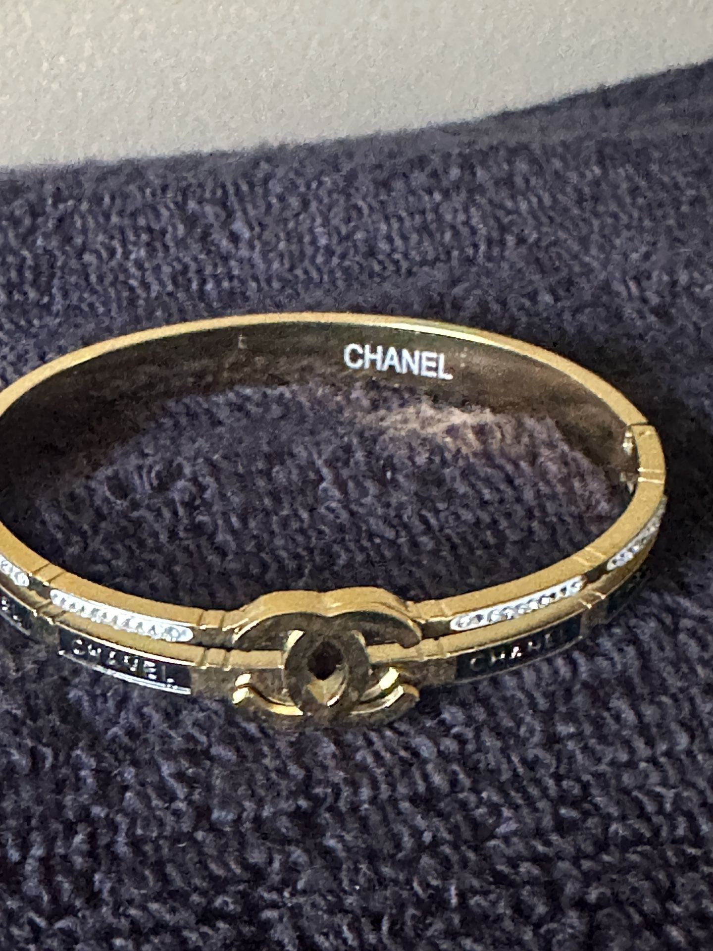 Women’s Luxury Bracelet 