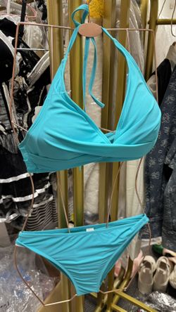 Bathing Suit/ Traje De Baño 