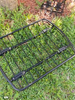 Universal roof rack FREE