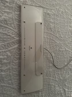 Apple keyboard A1048
