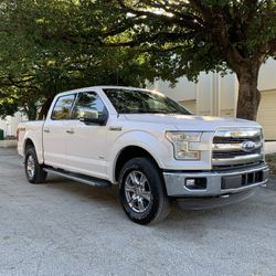 2015 FORD F150 LARIAT EDITION
