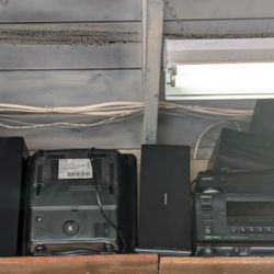 Onkyo Surround Sound System