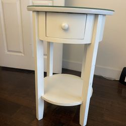 White Circular Side Table 28.5 In High X 20 In Wide
