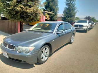 2005 BMW 745i