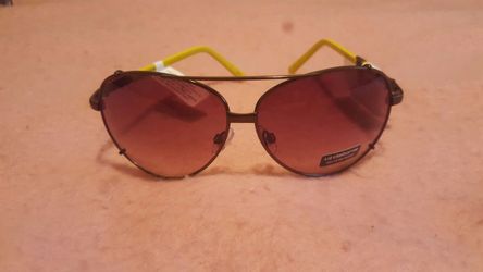 Liz Claiborne sunglasses
