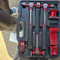 Maddox auto body tools set $25