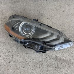 2018 Ford Mustang Headlight