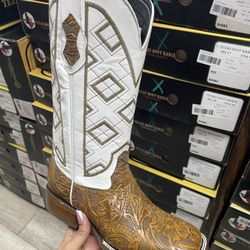 mens western boots 